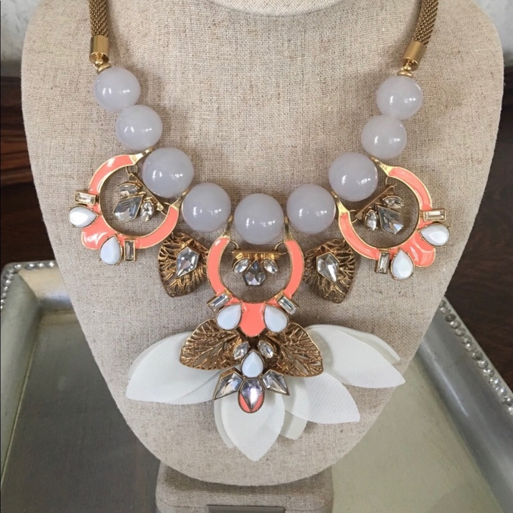 Stella & Dot Riviera Necklace